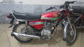 Asking 25000/Rs 125CC.