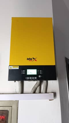 6KW Hybrid Solar Inverter for Sale (Under Warrenty) - URGENT Sale