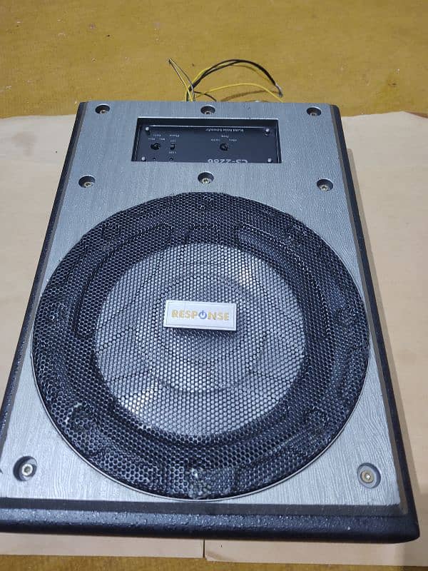 Original imported branded Geniune USA Response Underseat heavy woofer 1