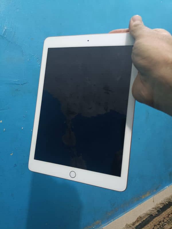 Ipad 6th generatoin 0