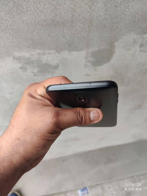 Samsung Galaxy J7 Aura 2018 5