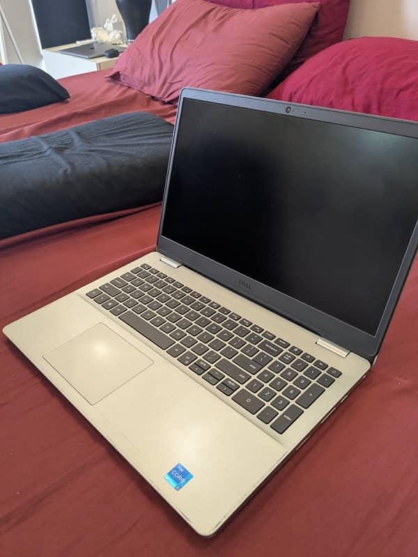 Dell Inspiron 3501 Core i5 11th gen 3