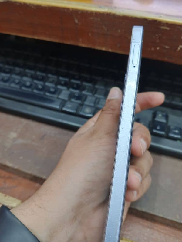 Oppo Reno 11 8/256  condition 10by10 2