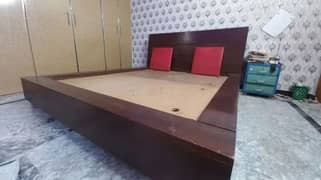 king size bed