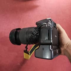 Nikon D5200 18-105 lens