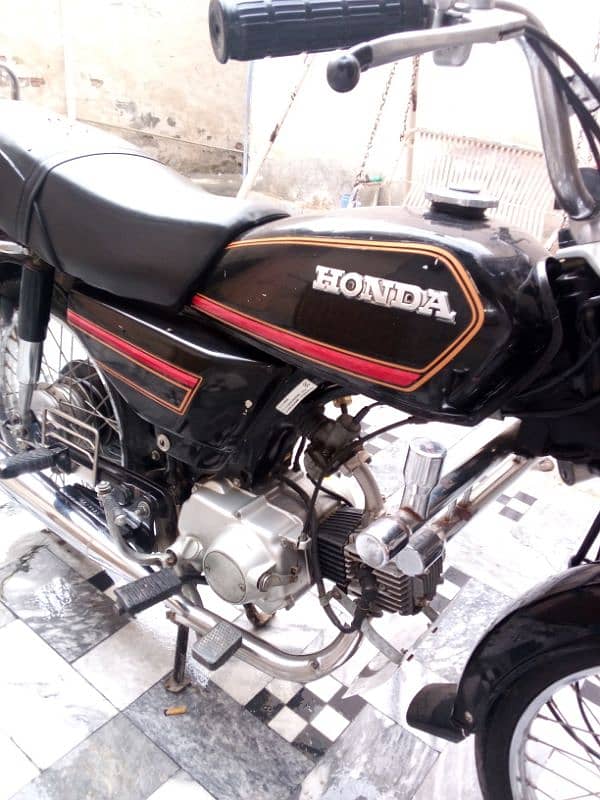 Honda cd70 1984 6