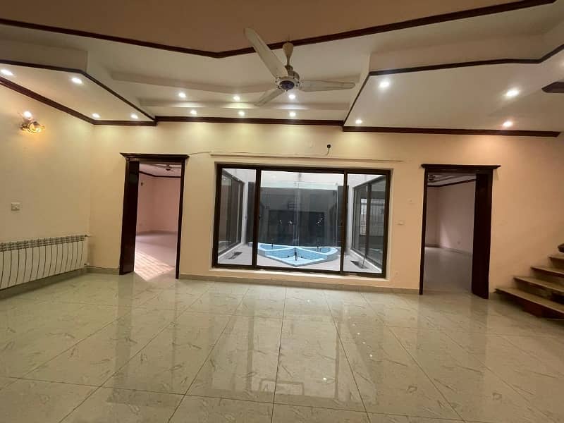 Ready To rent A House 2 Kanal In DHA Phase 4 Lahore 5