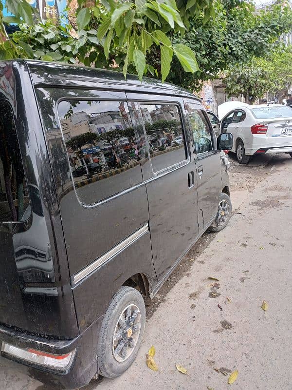 Daihatsu Hijet 2019 4