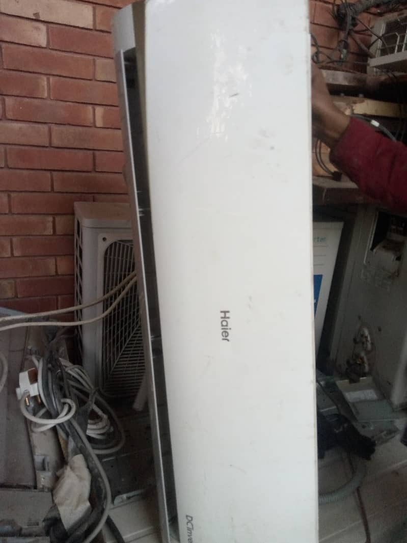 Dealing with all type of Inverters & Air conditioners 0