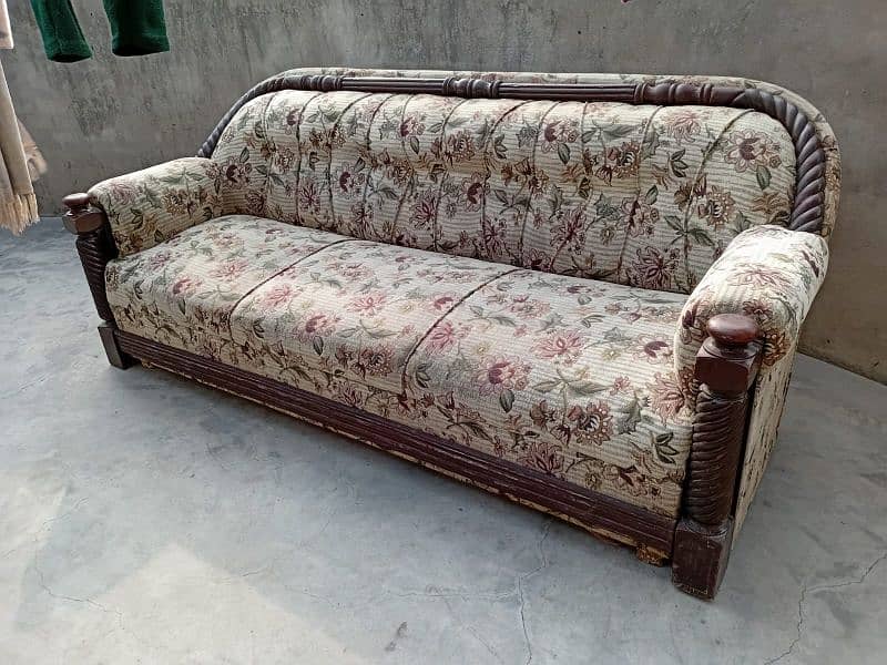 6 seater sofa urgent for sale 3