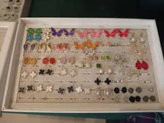 All kind of artificial jewelry available