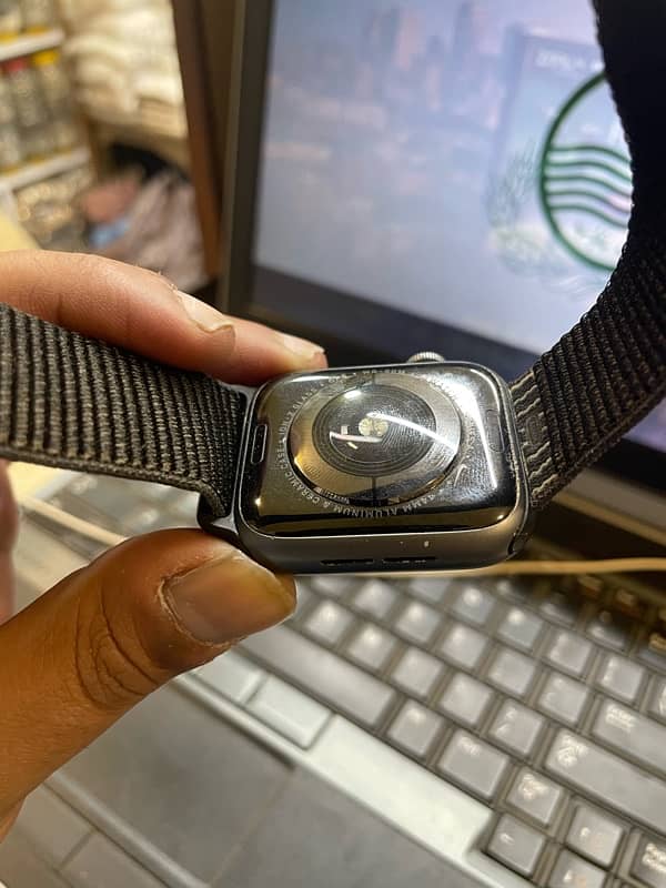 apple watch series 4 0