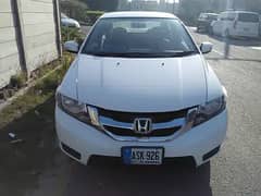 Rent a car sersvices in Lahore Toyota yaris honda city honda civic