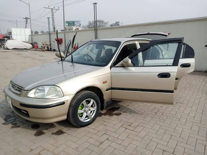 Honda Civic EXi 1999 3