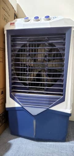 Ac air cooler with ice box