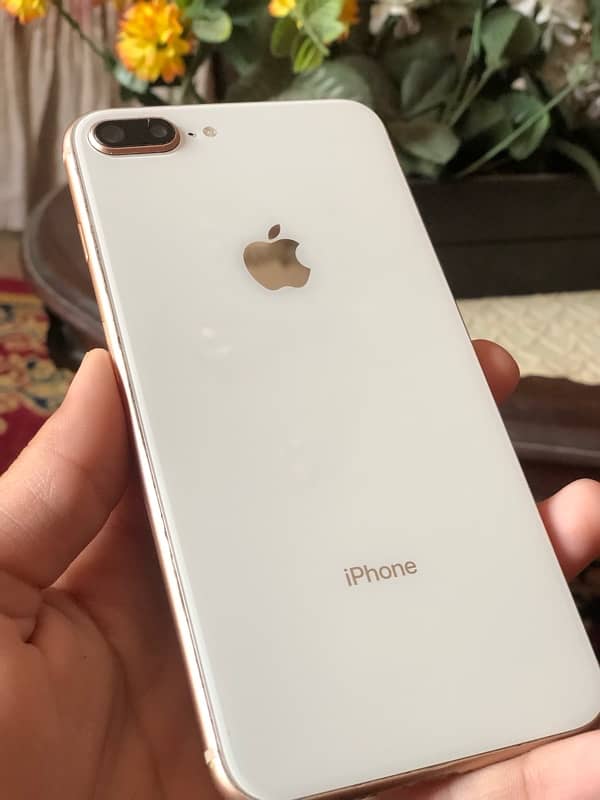 iphone 8 plus 64 GB 8