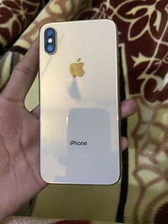 I phone Xs ha 10/10 butter health 76 non pta