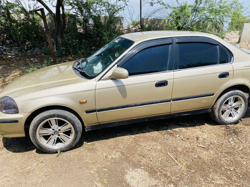 Honda Civic EXi 1998 3