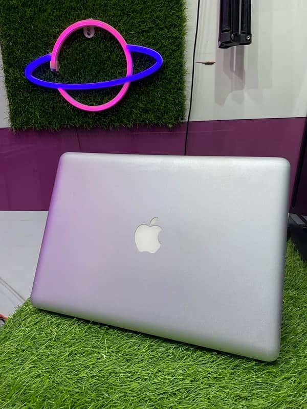 APPLE MACBOOK PRO 2012 mac + Windows 10 official|Whatsapp 03215984936 4