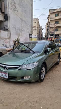 Honda civic reborn auto sunroof full option. 03052567810