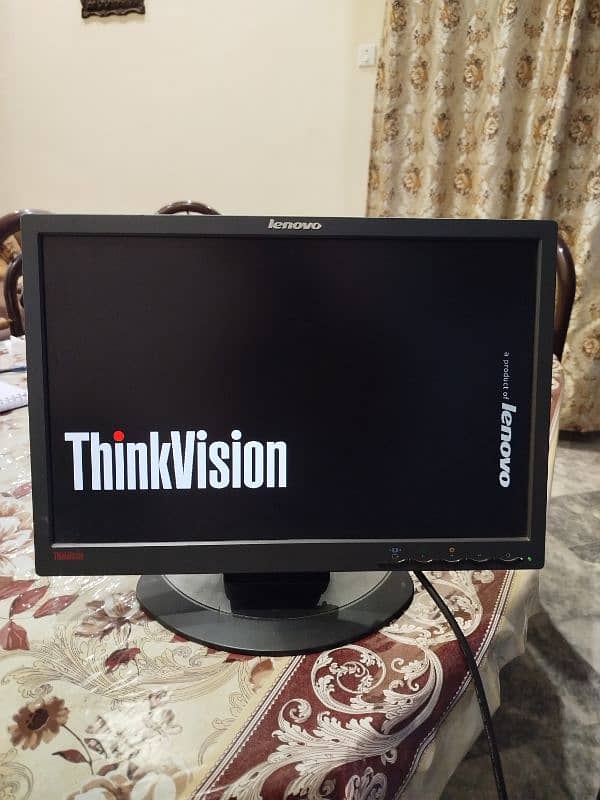 Lenovo 20" inch wide monitor with hd resolution 0