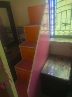 bunker bed for kids condition 7/10 with metress and without matress