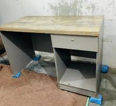 Computer & Study Table