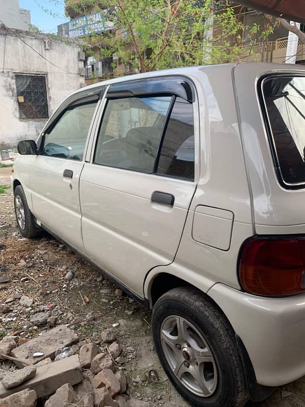 Daihatsu Cuore 2008 3