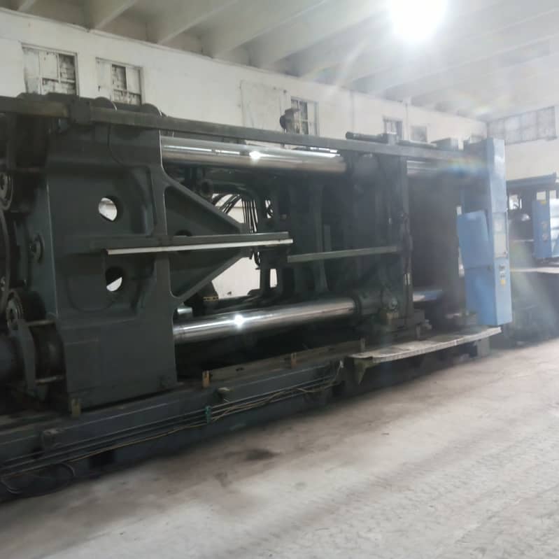 Haitian 1600 Ton Used Injection Molding Machine – Now Available! 4