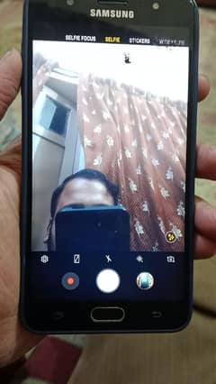 Samsung Galaxy j7 max ha 4/32 ma full box ha 9/10 condition ha