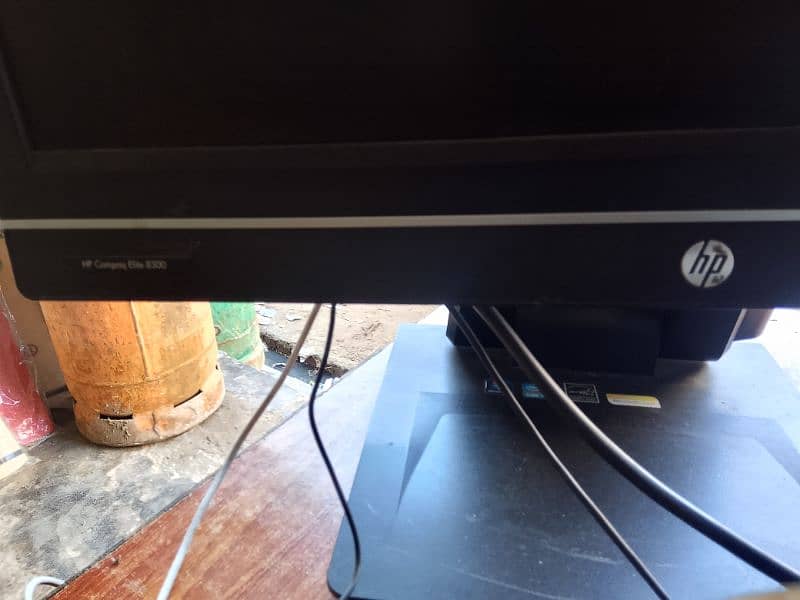 2tb hard disc core i5 3rd generation 8GB RAM all ok emergency sale 2