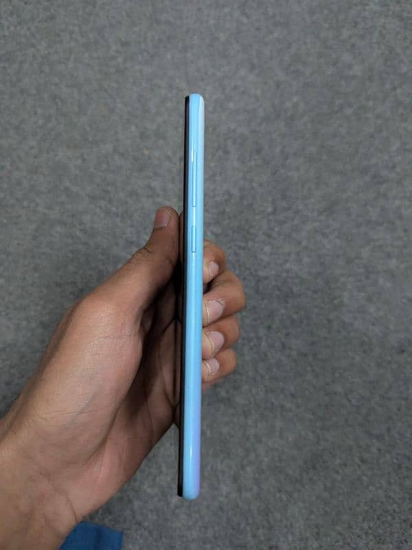 Xiaomi Redmi Note 9 3