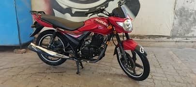 SUZUKI GR 2023 MODEL 13000 KM USED 10/10 NEW BIKE CAL 03166900271