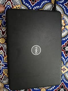 Dell latitude 3300 condition ok  i3 5th generation with 90.0w charger