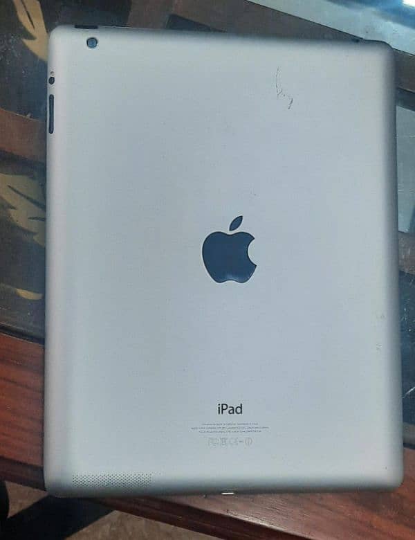 iPad 4rt Gen iPad a1458 64GB Storage 9