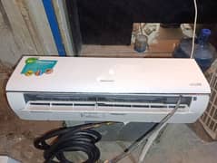 dc inverter ac hisense 1 ton/split ac