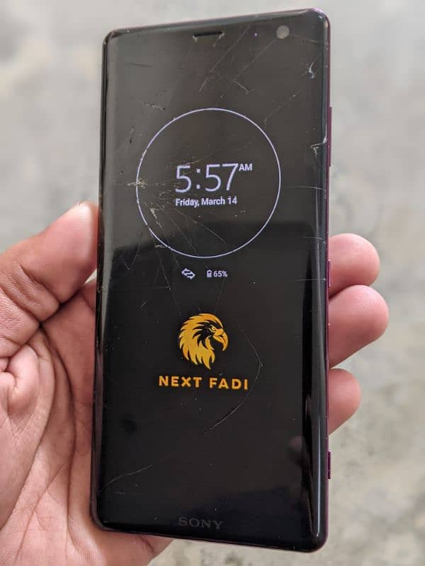 sony xz3 urgent sale 4