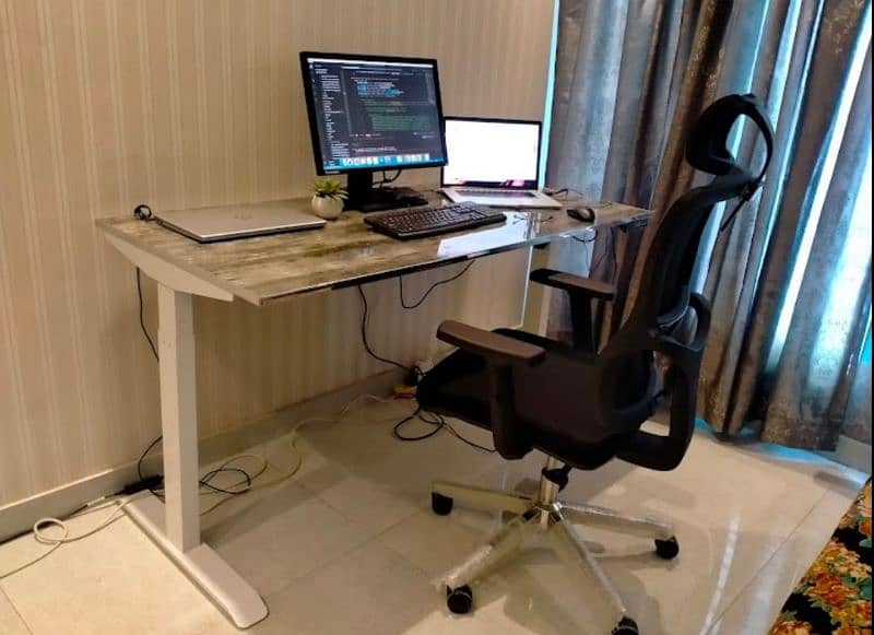 Height Adjustable table/standing desk/Electric desk 11