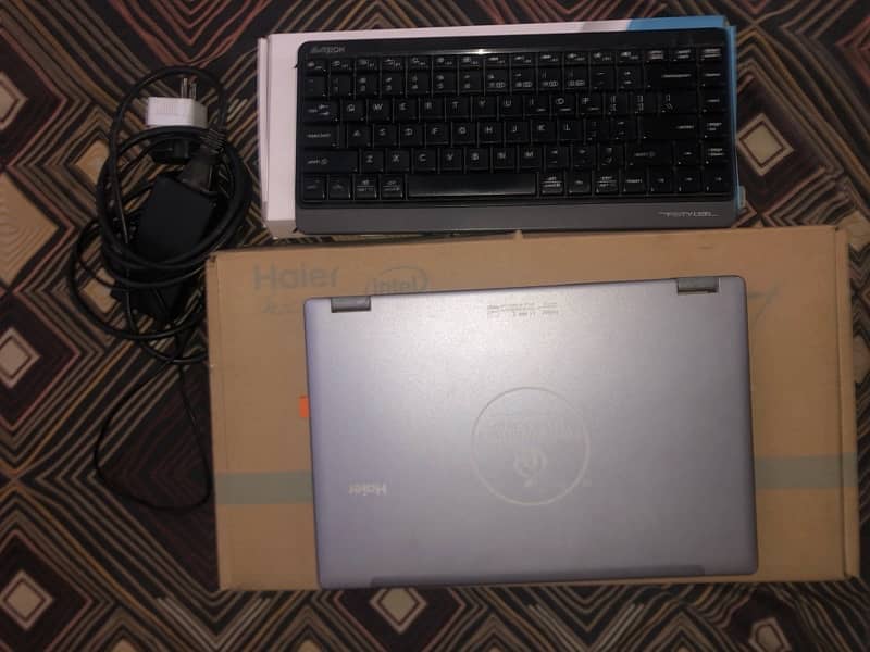 Haier y11C laptop 7