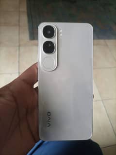 vivo y200