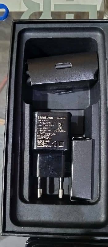 S20 ultra 12/256 with Full Box non pta 1