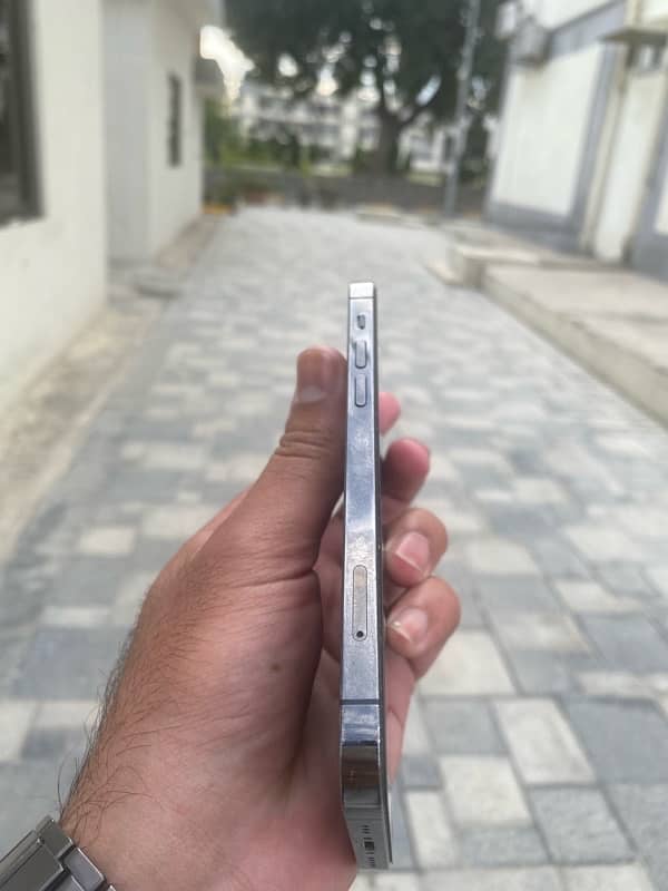 iphone 12pro Non PTA 7