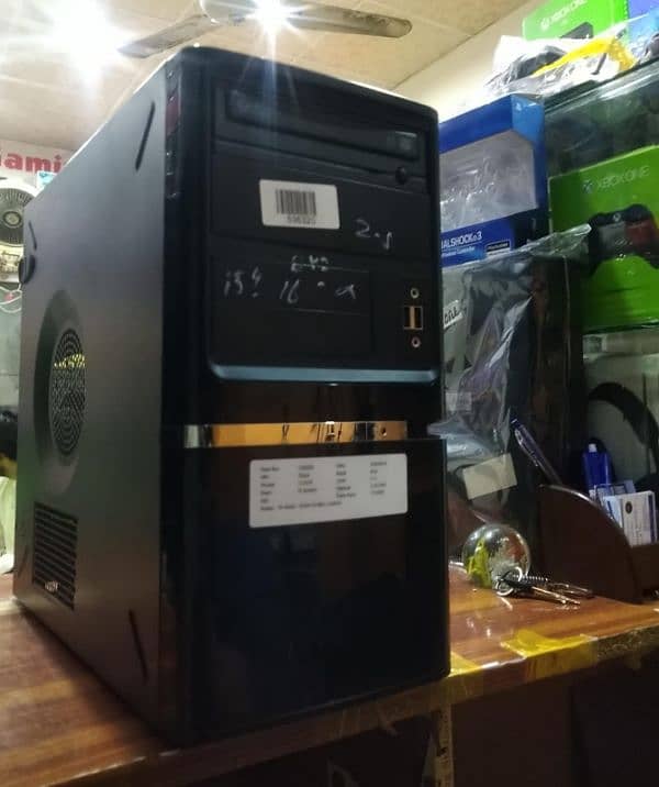 GAMING PC AVAILABLE 1