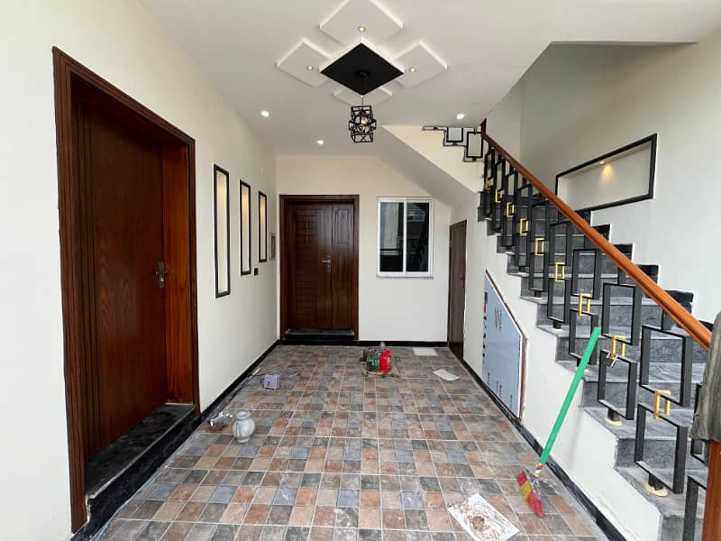 5 MARLA HOUSE FOR SALE In FAISAL TOWN BLOCK C 14