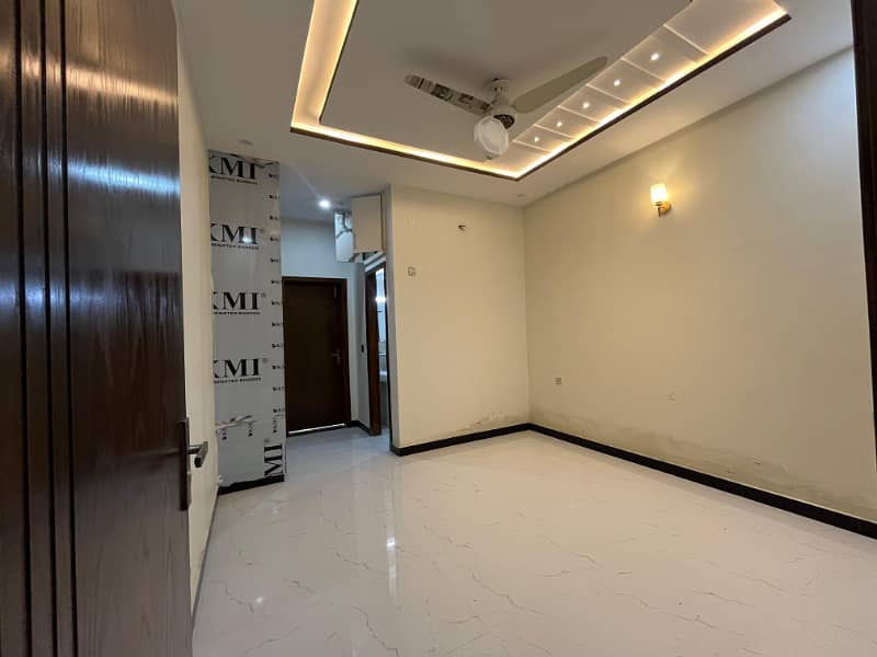 5 MARLA HOUSE FOR SALE In FAISAL TOWN BLOCK C 23