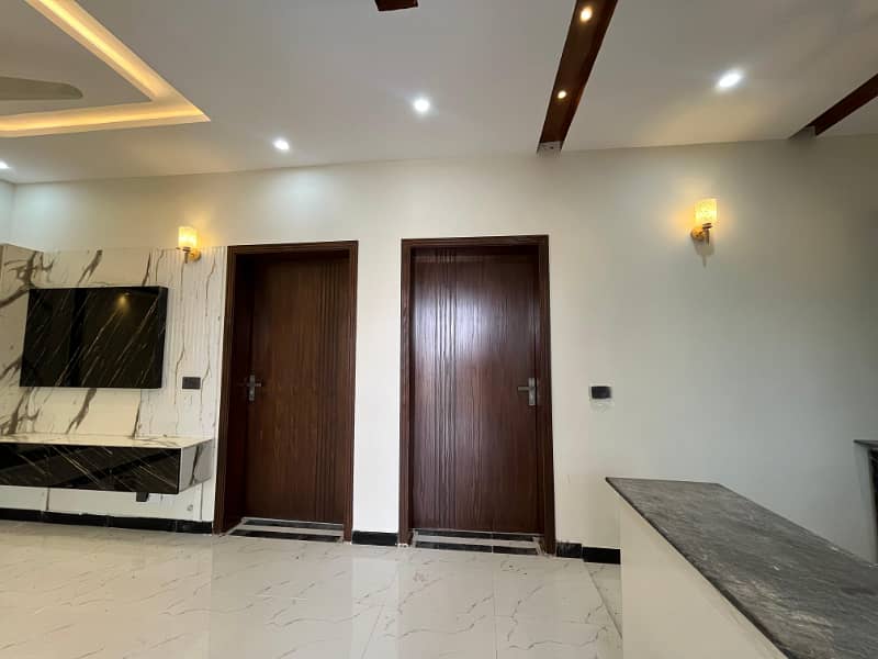 5 MARLA HOUSE FOR SALE In FAISAL TOWN BLOCK C 24