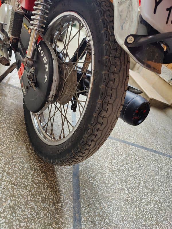Honda CG 125 (2014) mint condition. . 5