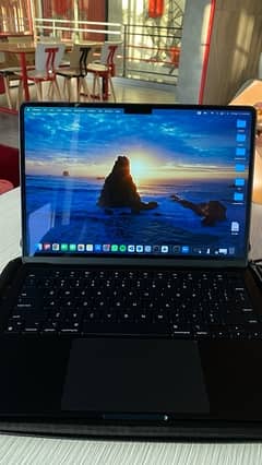 MacBook Air M3 2024 | 16GB RAM | 256GB SSD | Limited  Midnight Color