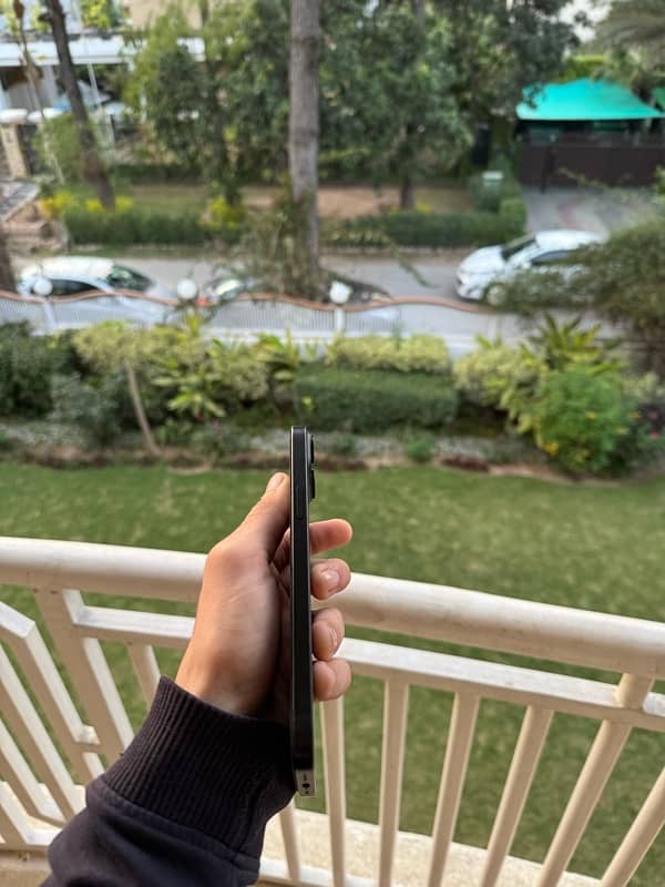 IPhone 15 Plus || Non PTA || With Box || 95 BH || 10/10 condition 8