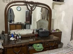 Dressing table and Tv side table for sale